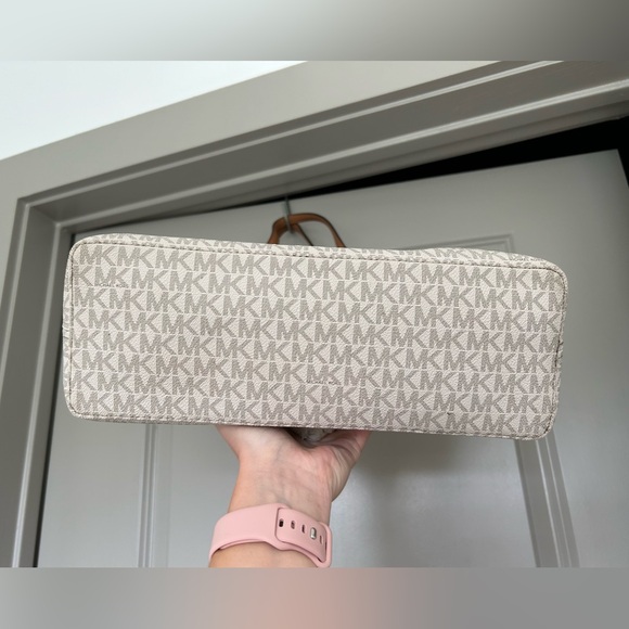 Michael Kors tote bag - Picture 2 of 6